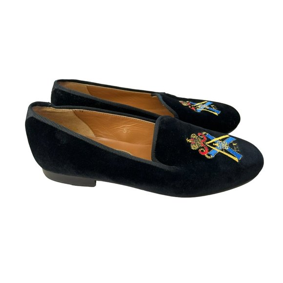 Corte + Welles Women's Black Velvet Flats Size 5 1/2 Embroidered Crest - Picture 3 of 8